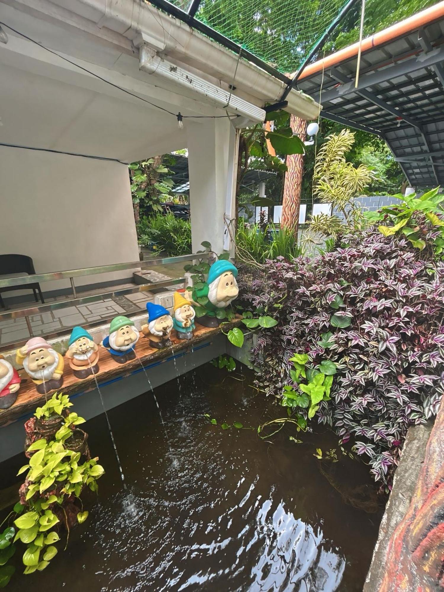 Purple Orchid Bed And Breakfast Tagaytay City Eksteriør bilde